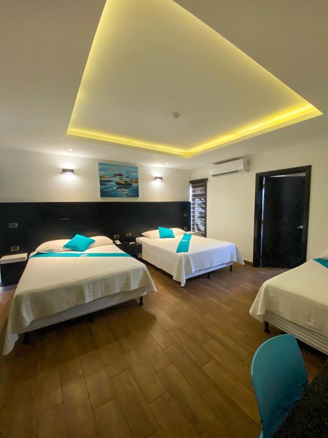 Hotel El Faro Монтеррико Экстерьер фото