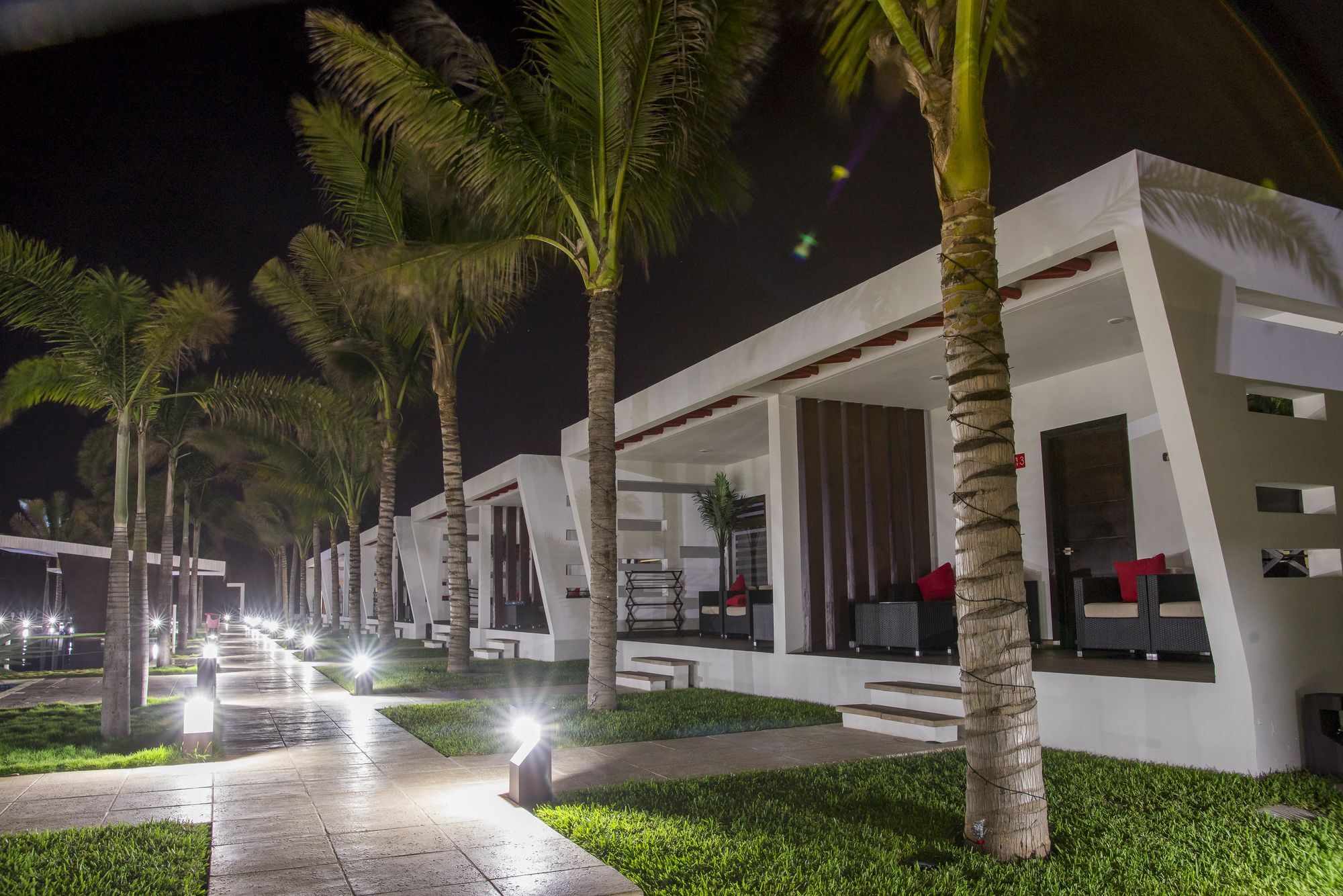 Hotel El Faro Монтеррико Экстерьер фото