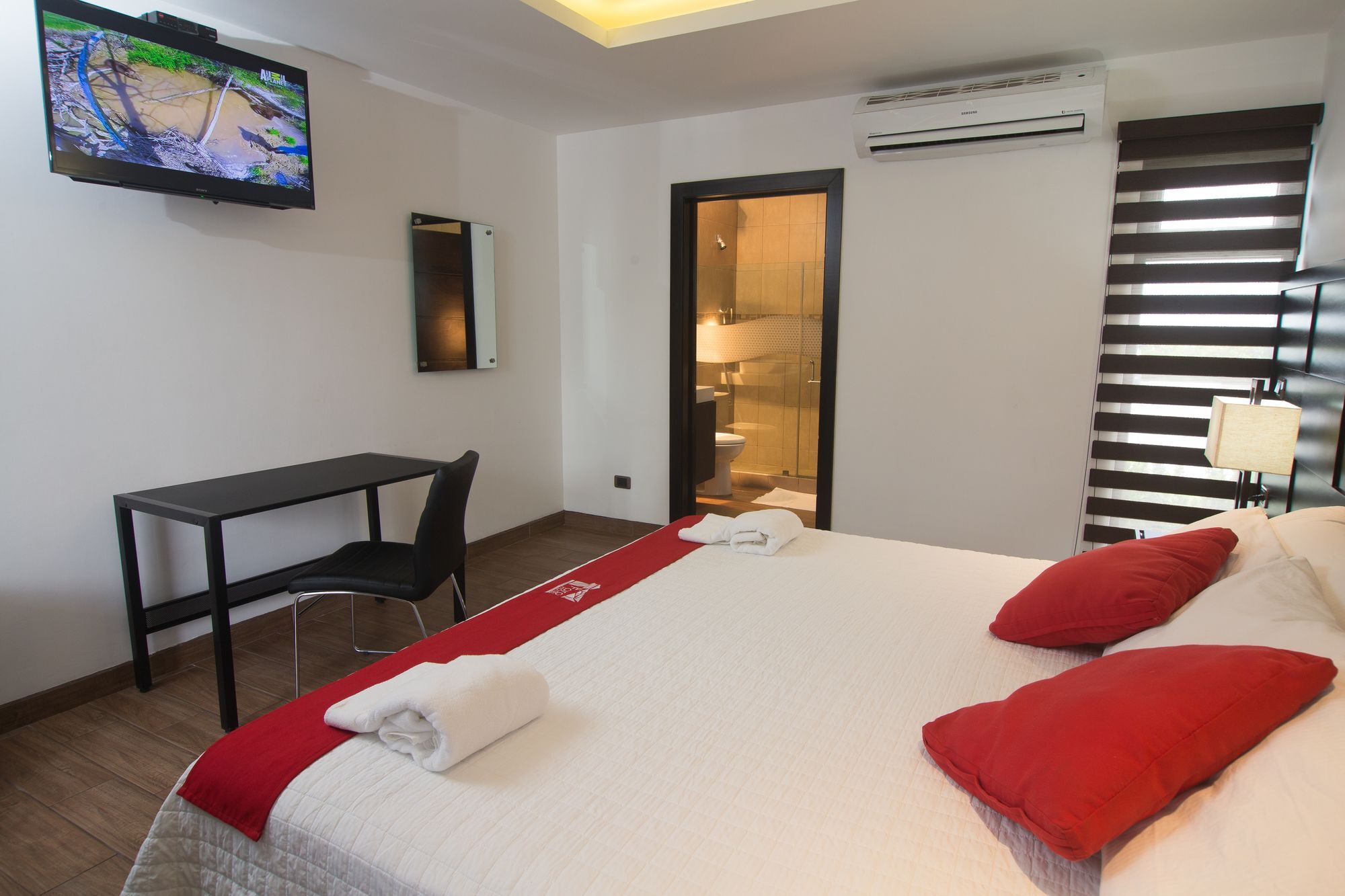 Hotel El Faro Монтеррико Экстерьер фото
